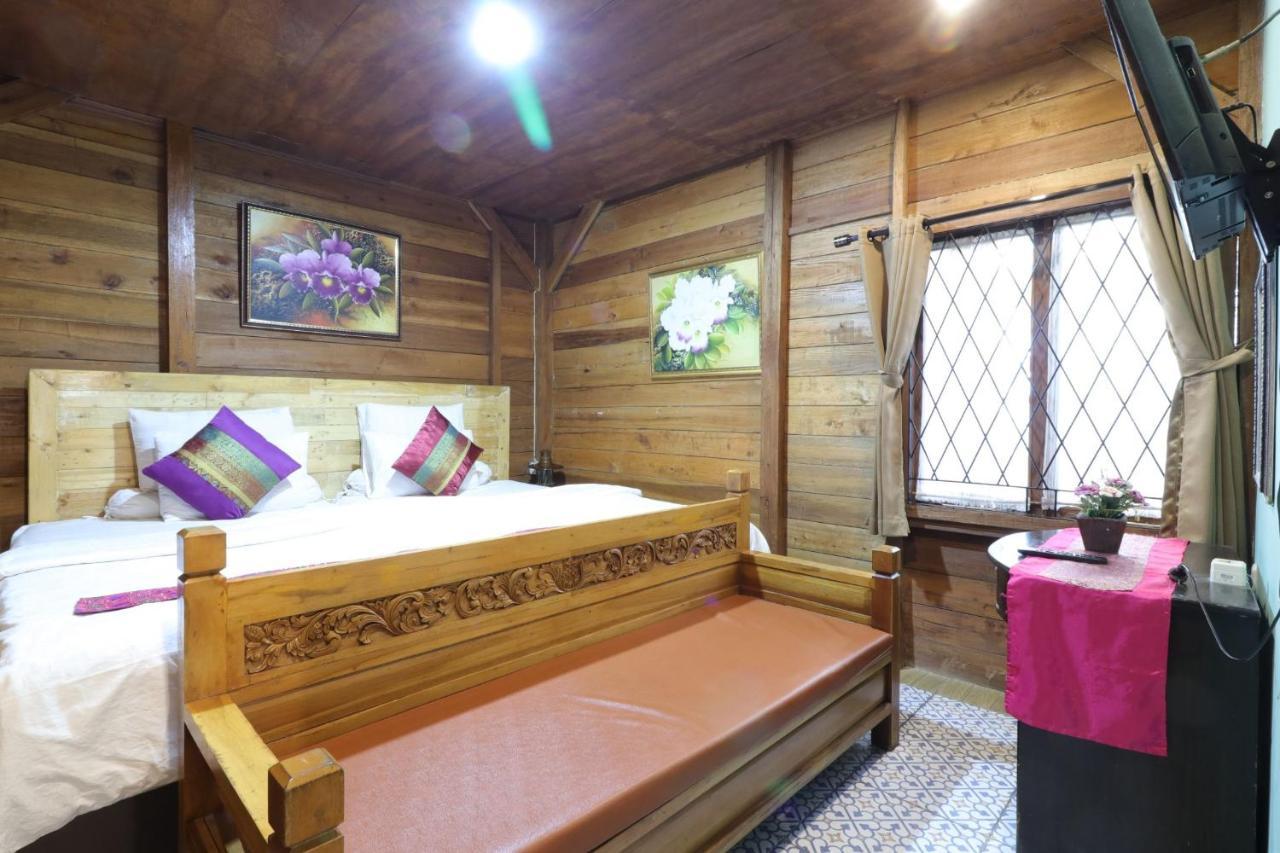Lembur Incu Syariah Villa & Resto ليمبانغ المظهر الخارجي الصورة